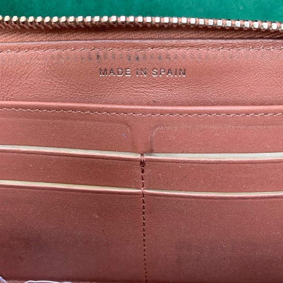 Authentic CHANEL Matelasse Bronze Leather … - Picture 14 of 16